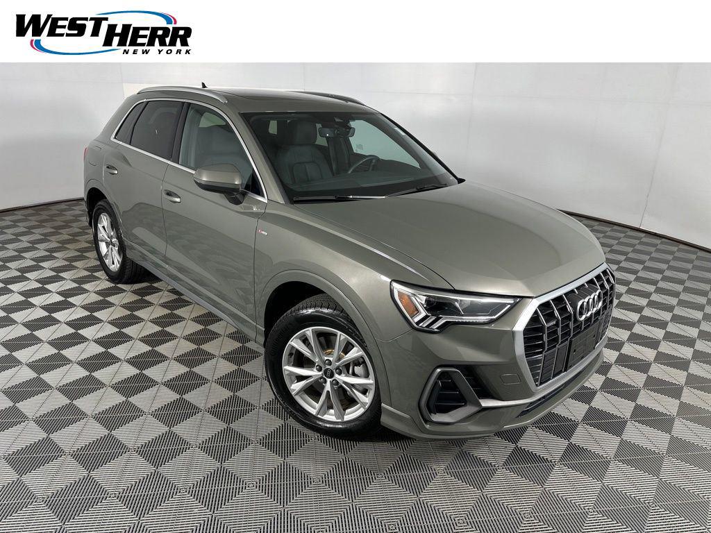 2025 Audi Q3 45 TFSI S Line Premium quattro's photo