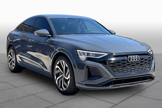 2024 Audi Q8 Sportback e-tron