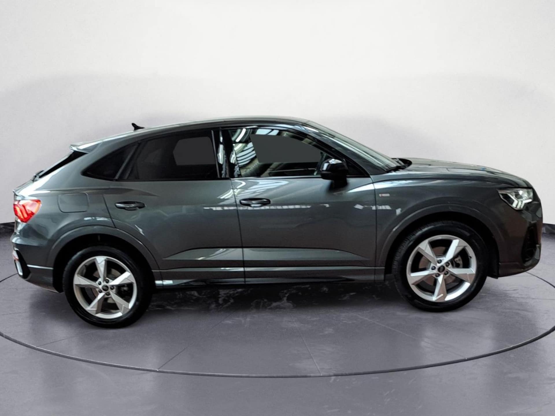 Audi Q3 Sportback S line