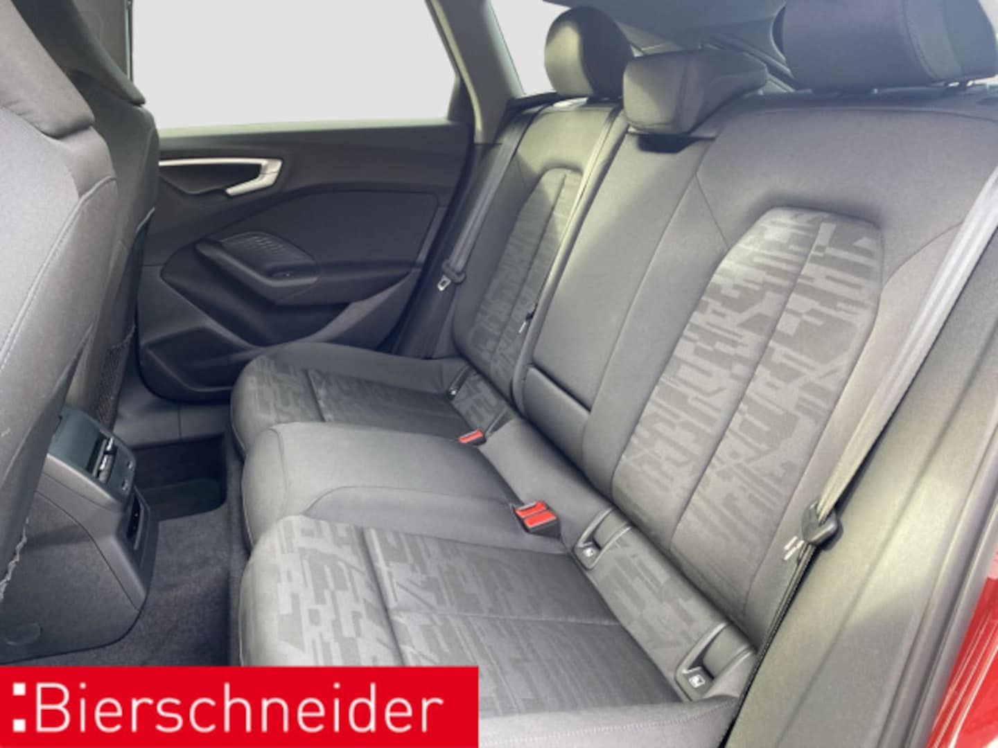 Bild über Audi A5 Avant TFSI S tronic - für weitere Informationen kontaktieren Sie den Audi Partner