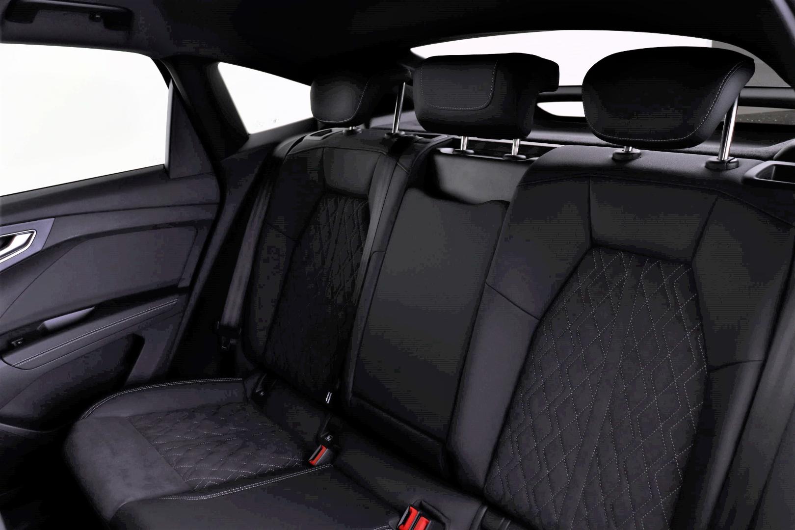 Bild über Audi Q4 Sportback e-tron 45 e-tron quattro 195,00 kW - for more details contact your dealer