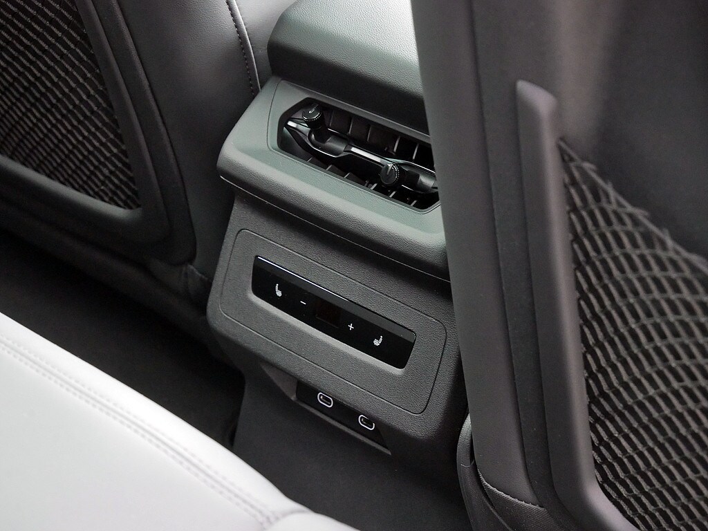 Image about Audi SQ6 Sportback e-tron e-tron
