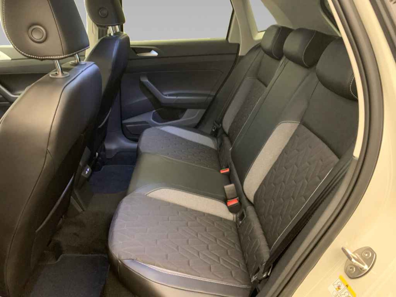 Volkswagen Polo – Bild 11