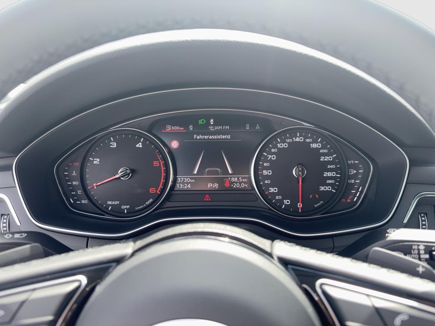 Bild über Audi A4 Avant S line 35 TDI S tronic - für weitere Informationen kontaktieren Sie den Audi Partner