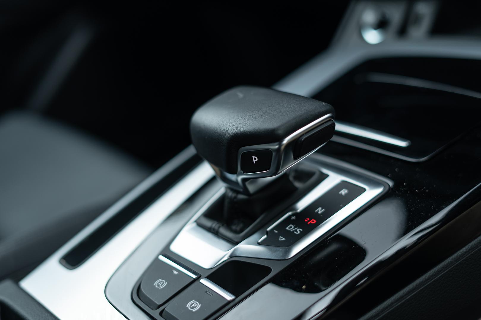 Image about Audi Q5 Sportback 40 TDI quattro S line 150 kW S tronic