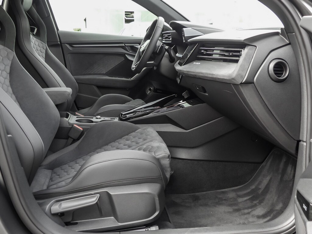 Image about Audi RS 3 Sportback TFSI quattro S tronic