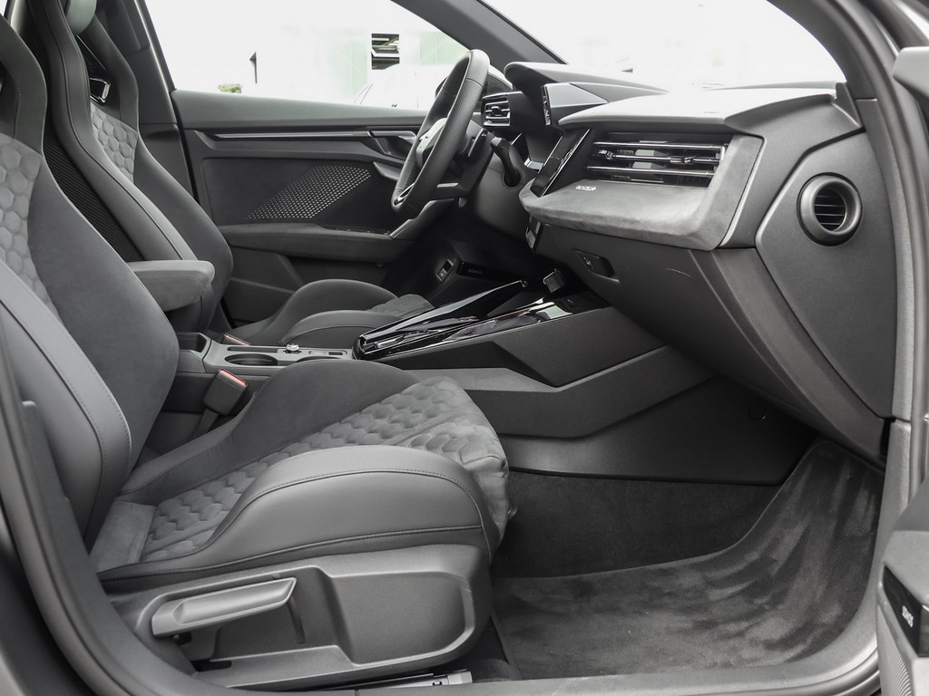 Image about Audi RS 3 Sportback TFSI quattro S tronic