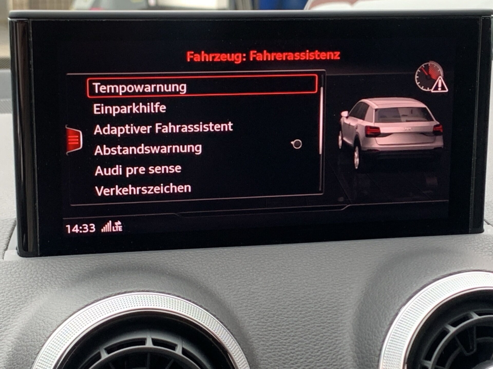Audi SQ2