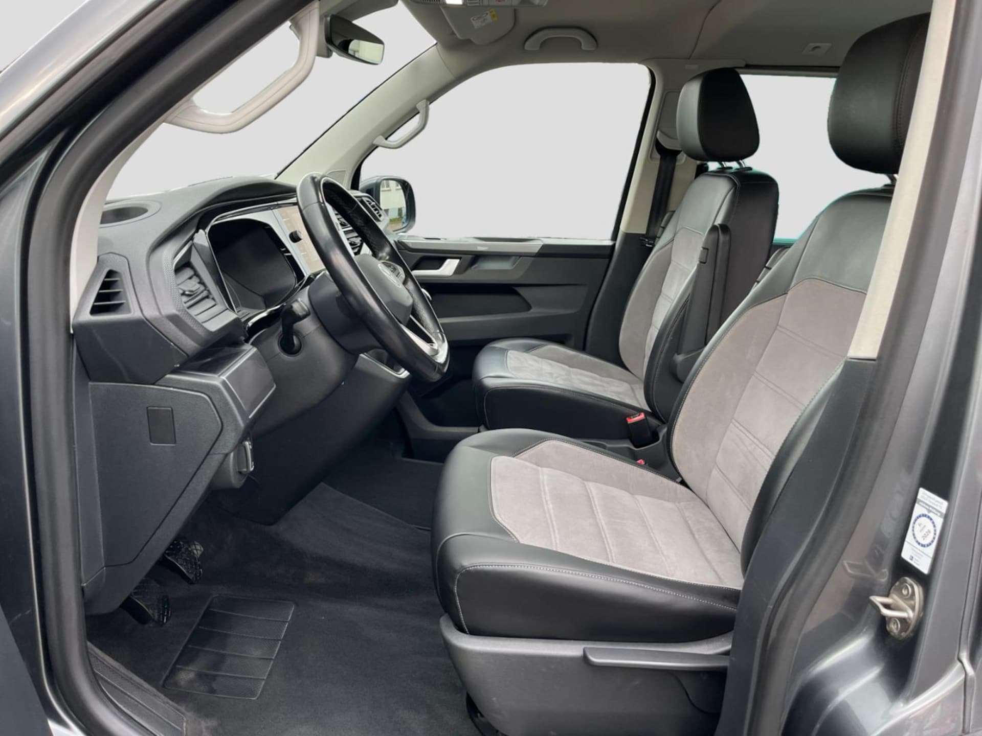 Volkswagen T6.1 Multivan Comfortline