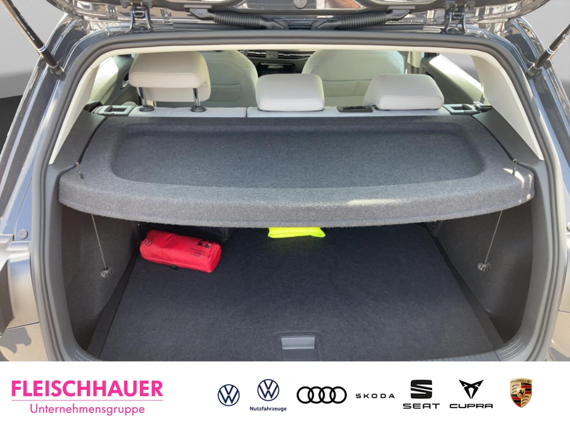 Volkswagen Golf Style