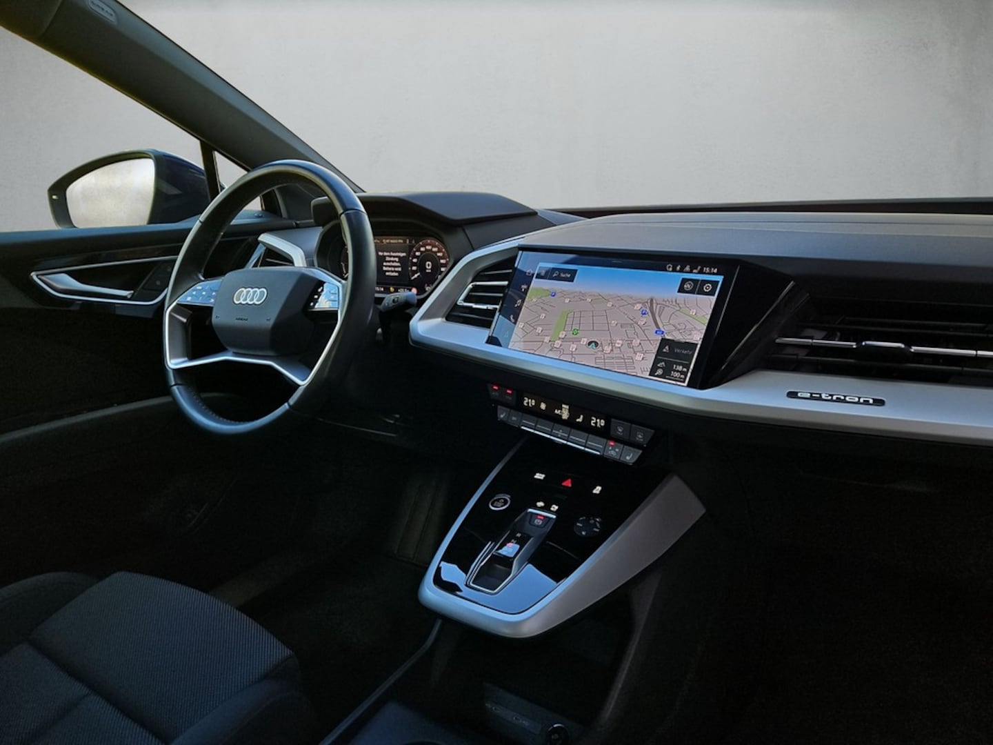 Bild über Audi Q4 Sportback e-tron 35 e-tron - für weitere Informationen kontaktieren Sie den Audi Partner