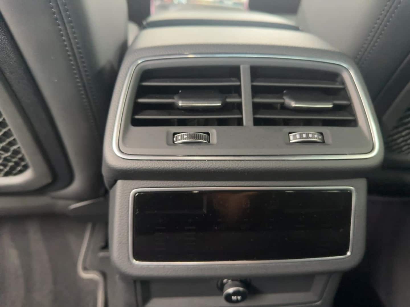 Bild über Audi S6 Limousine TDI quattro tiptronic - für weitere Informationen kontaktieren Sie den Audi Partner