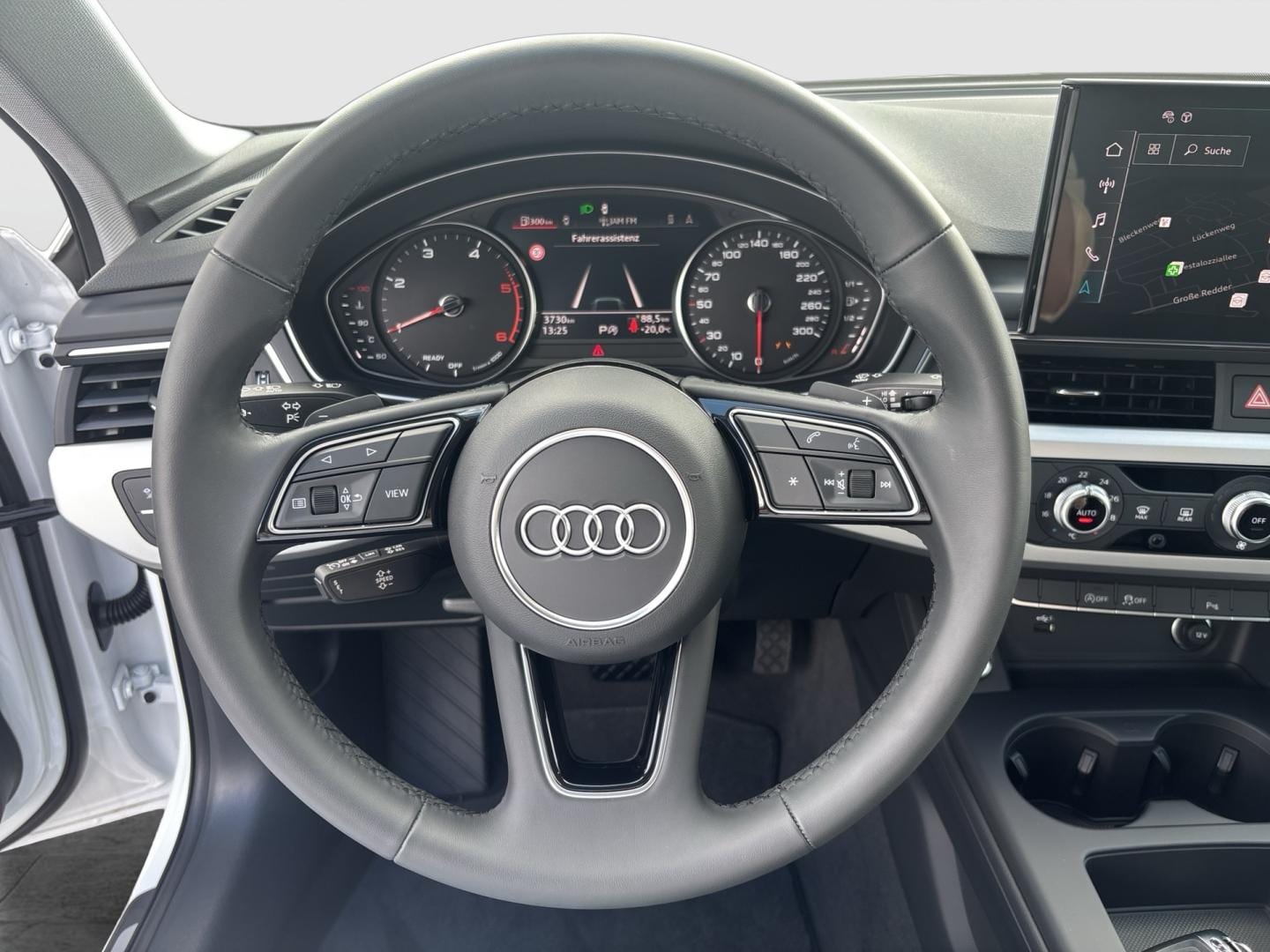Bild über Audi A4 Avant S line 35 TDI S tronic - für weitere Informationen kontaktieren Sie den Audi Partner