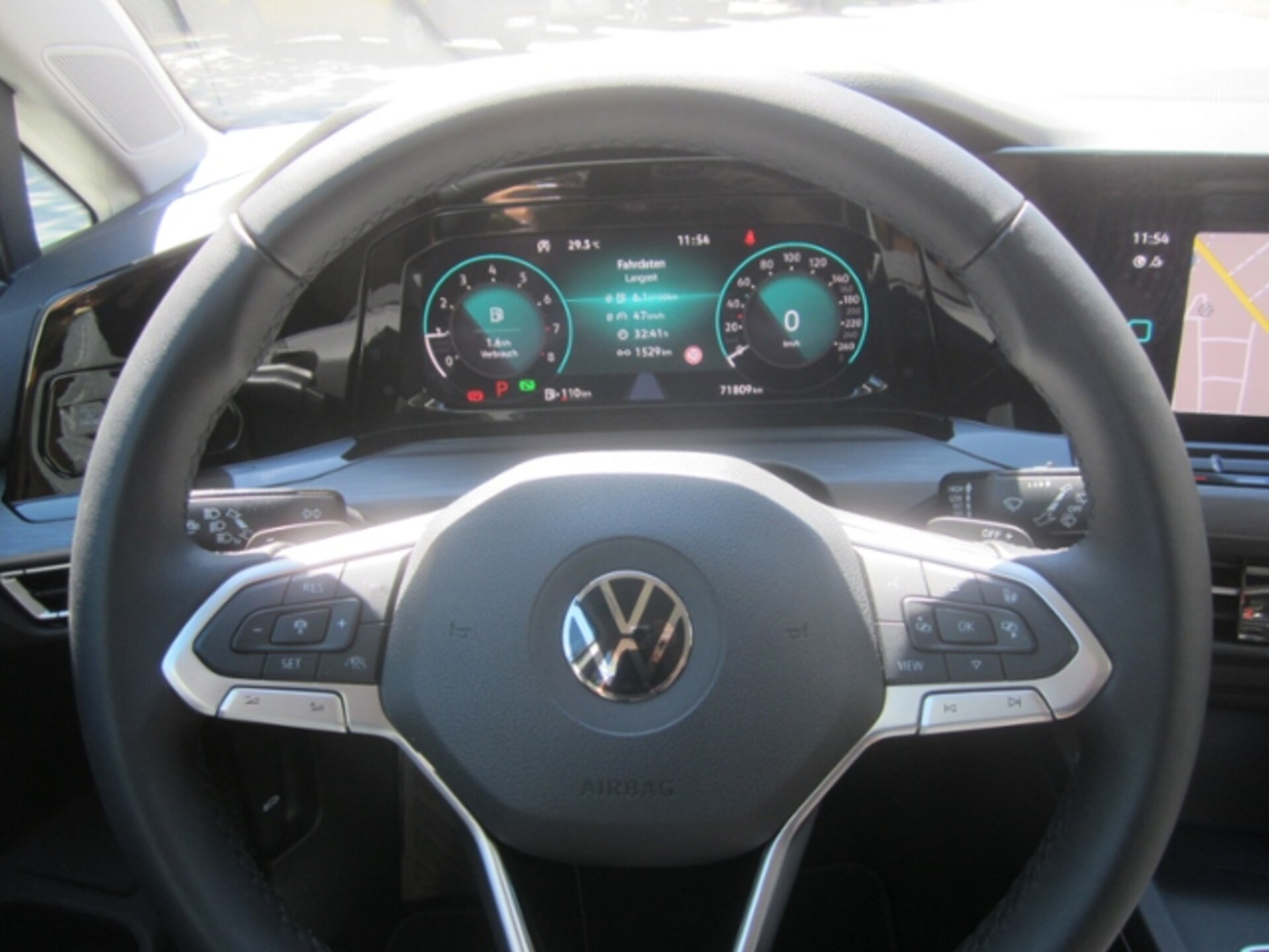 Volkswagen Golf Style