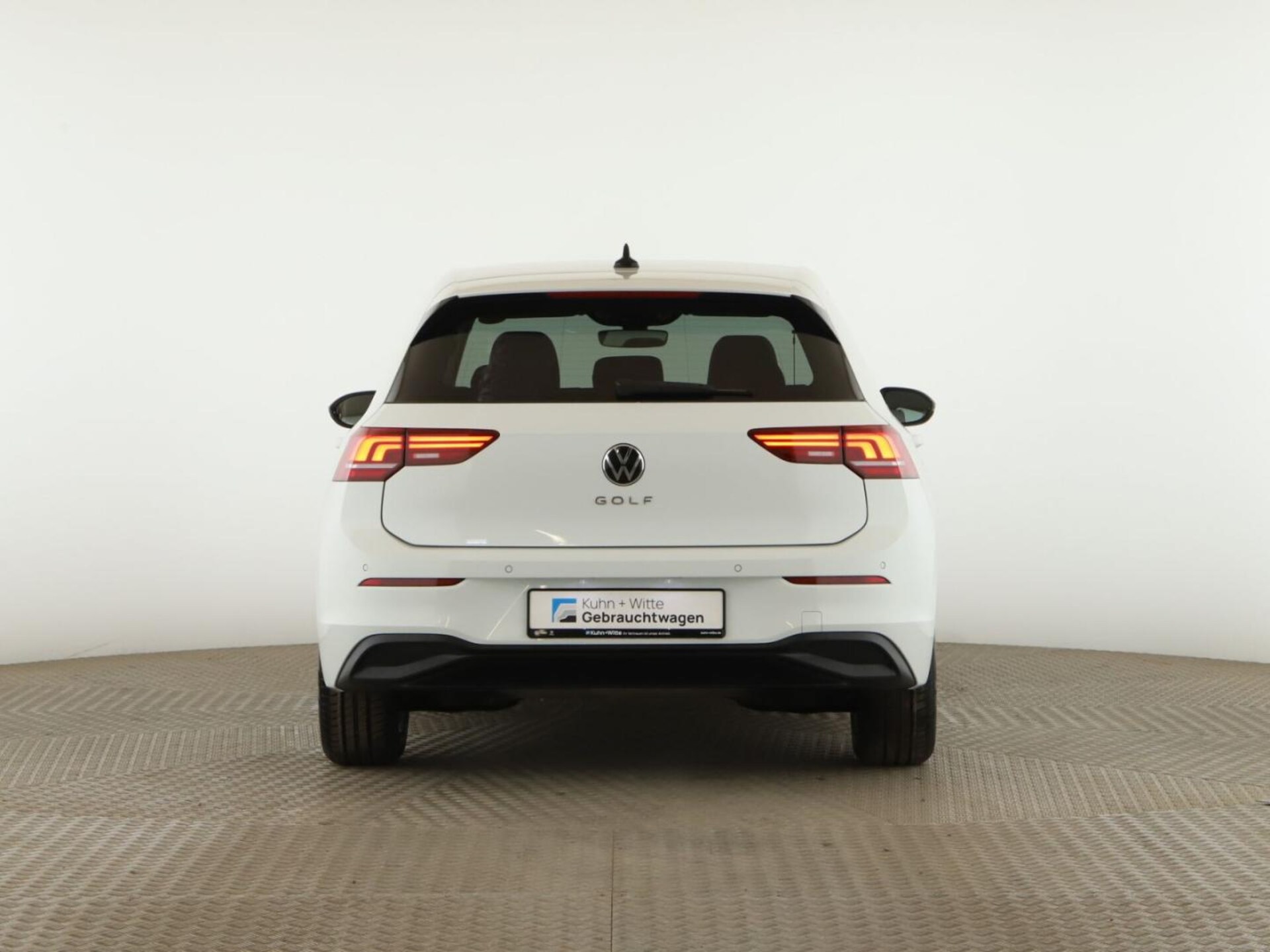 Volkswagen Golf Life