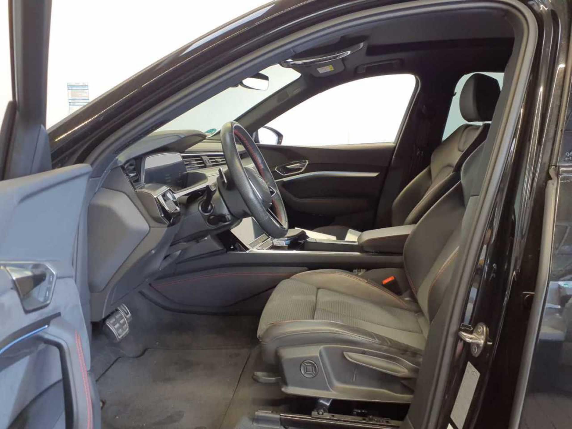 Audi Q8 Sportback e-tron Advanced