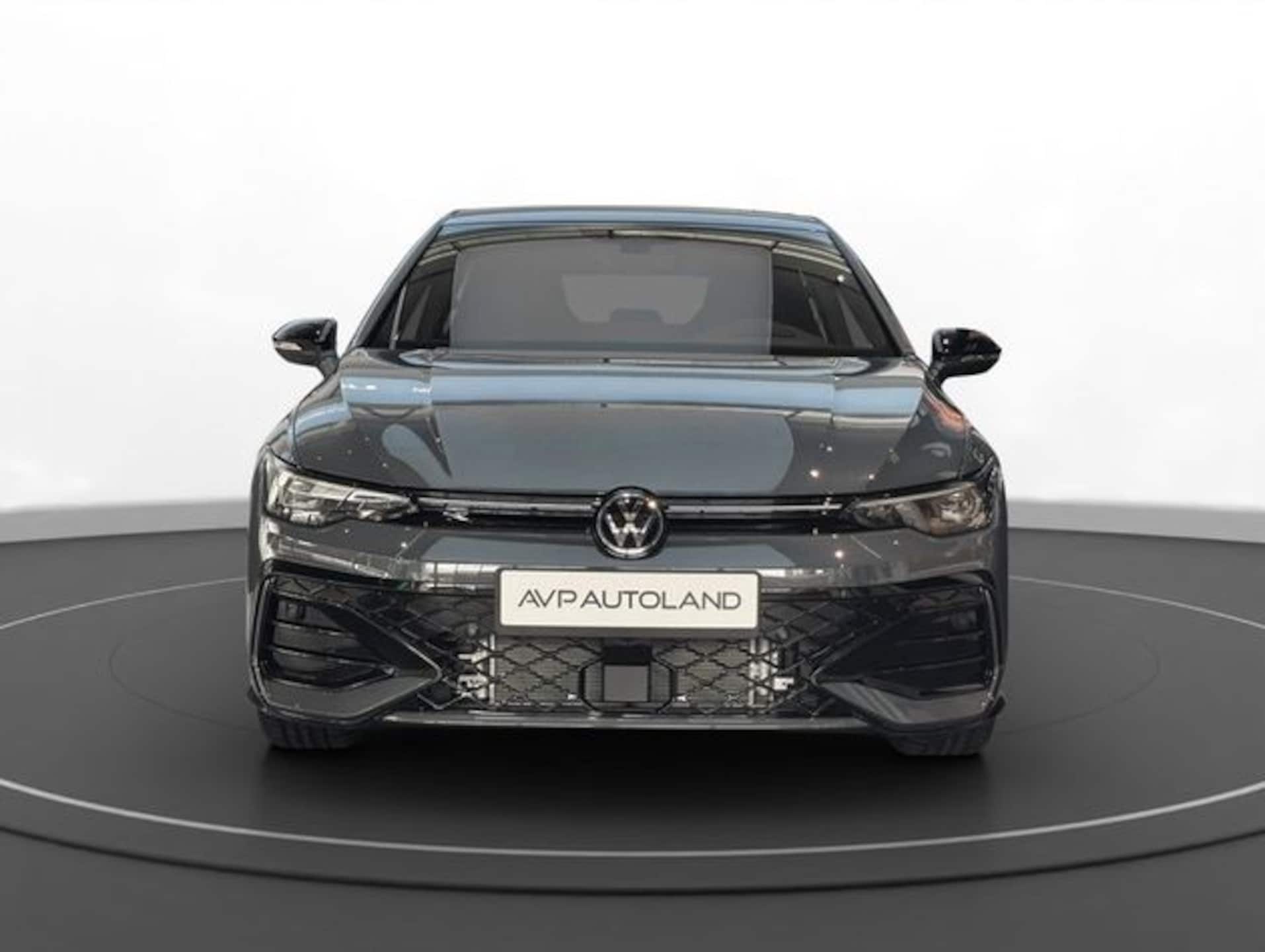 Volkswagen Golf R-Line