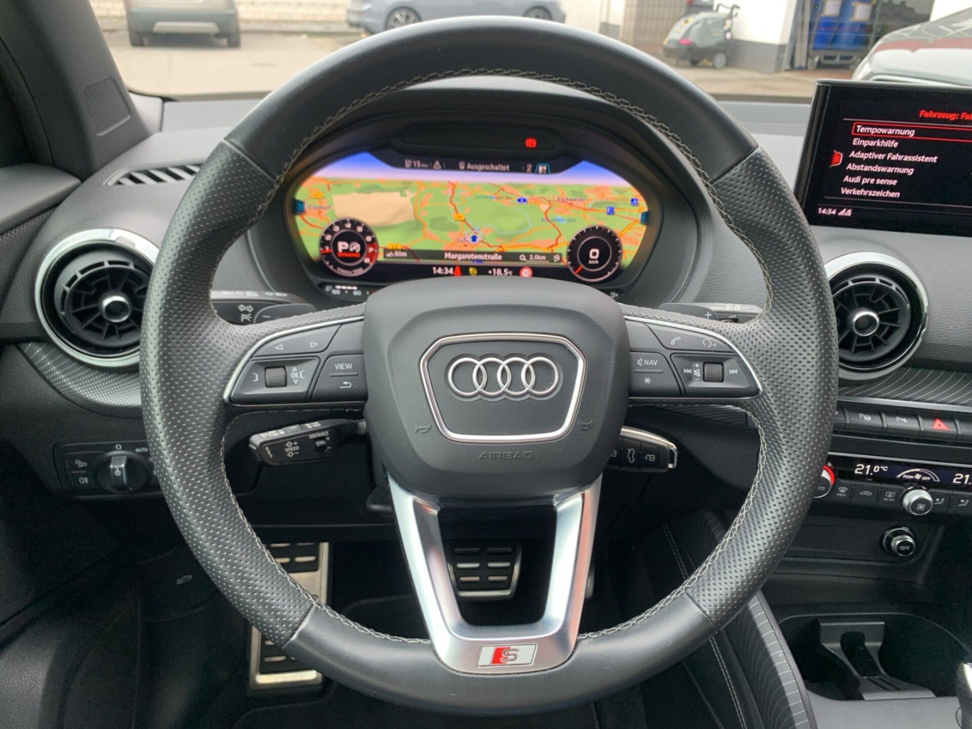 Audi SQ2