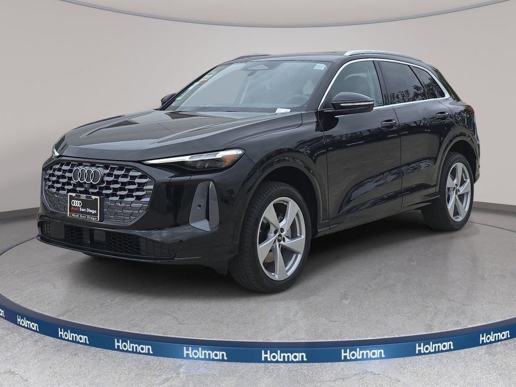 2026 Audi Q5 Premium Plus quattro's photo