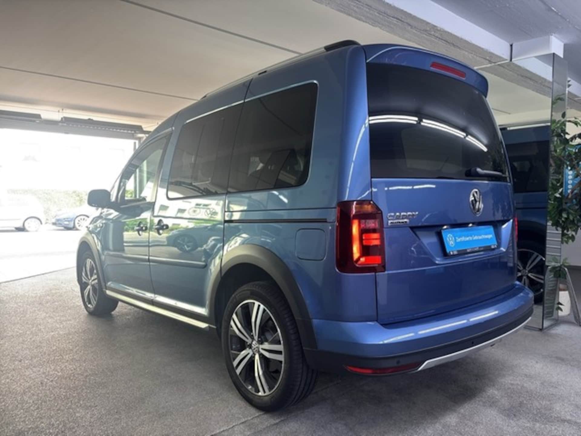Volkswagen Caddy Alltrack