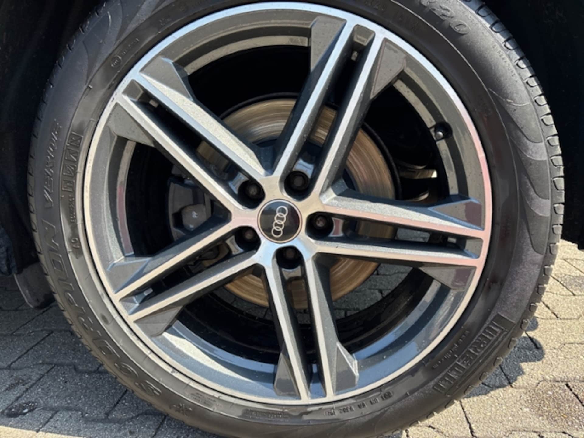 Audi SQ5 SUV