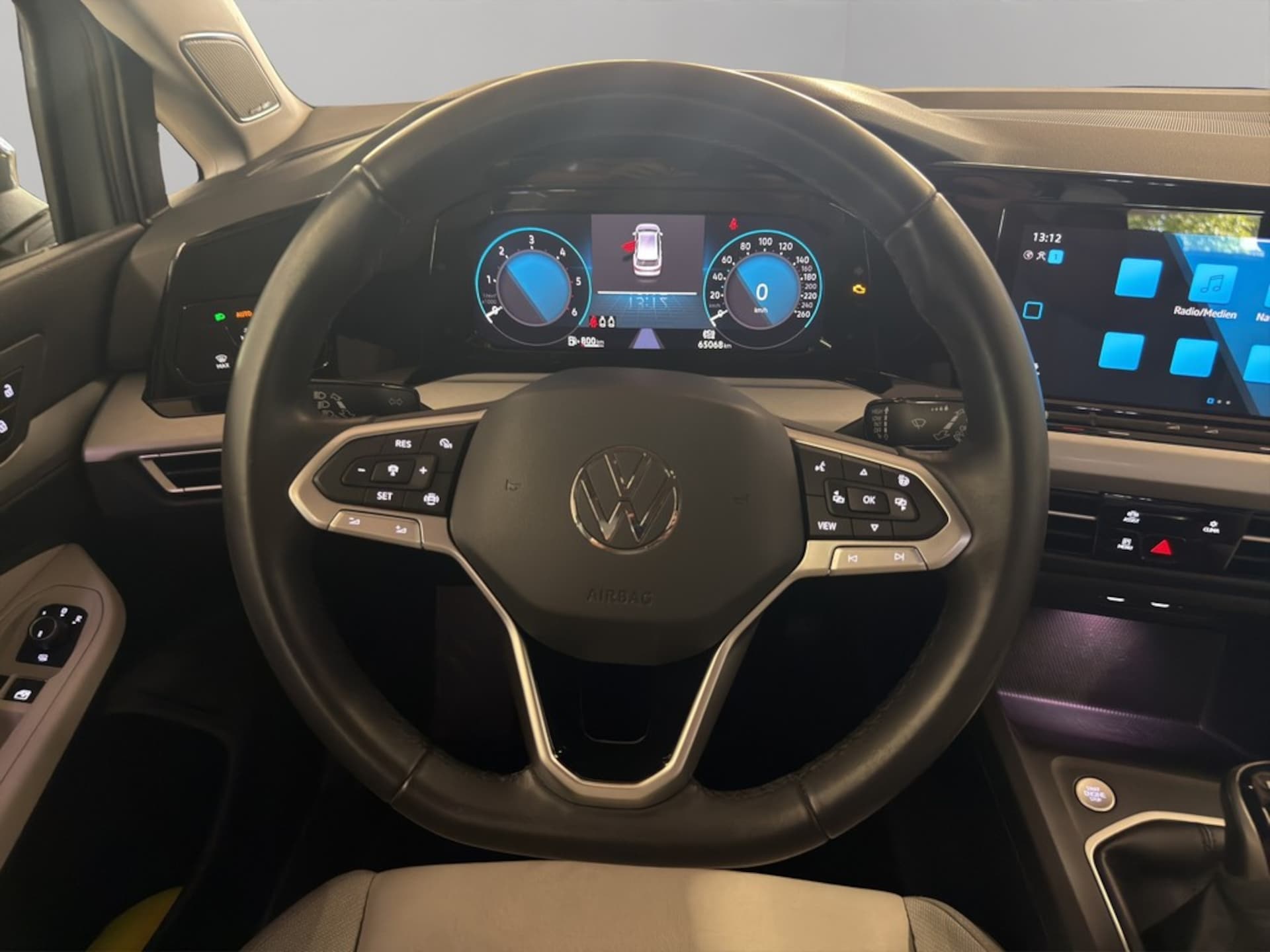 Volkswagen Golf Variant Life