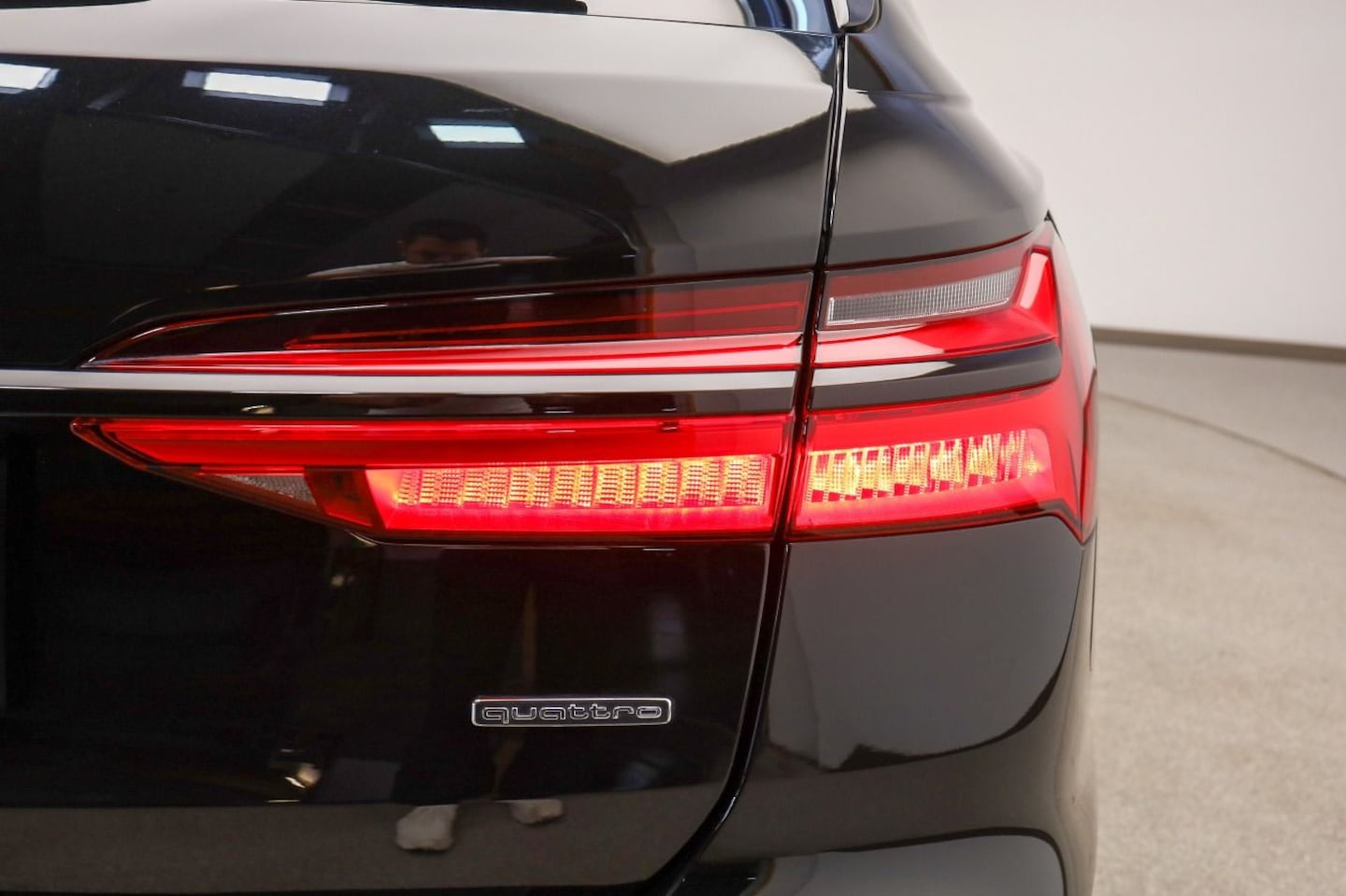 Bild über Audi A6 Avant sport 40 TDI quattro S tronic - für weitere Informationen kontaktieren Sie den Audi Partner