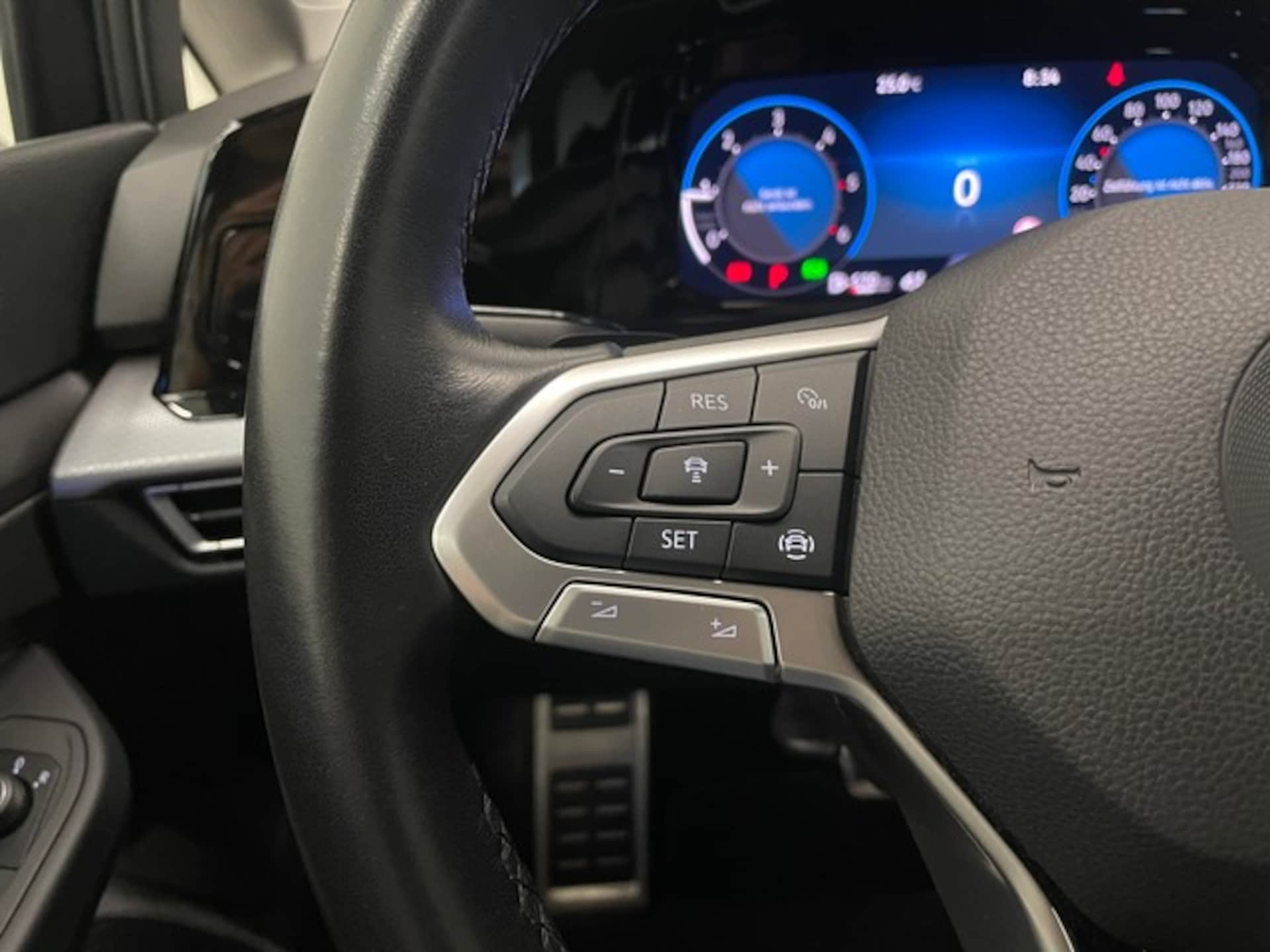 Volkswagen Golf Variant Active