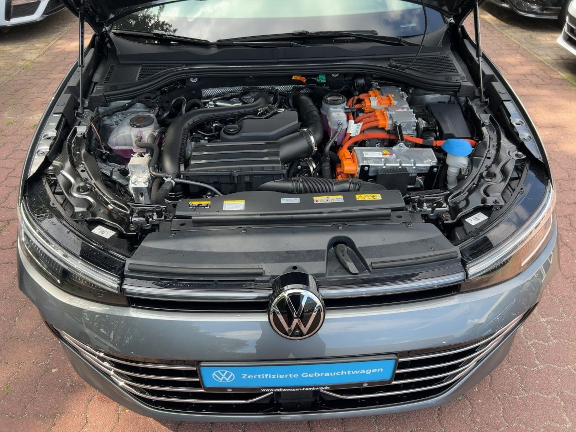 Volkswagen Passat Elegance