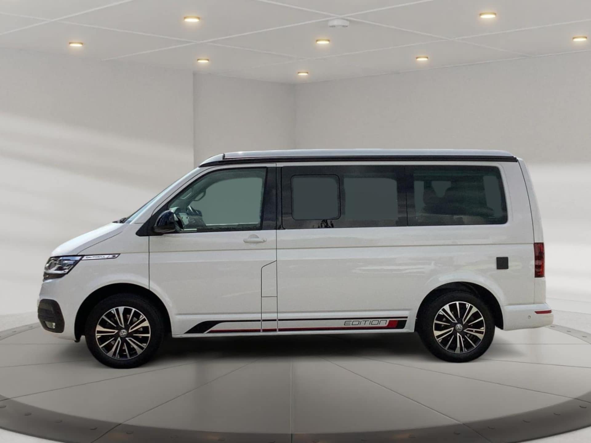 Volkswagen T6.1 California Beach