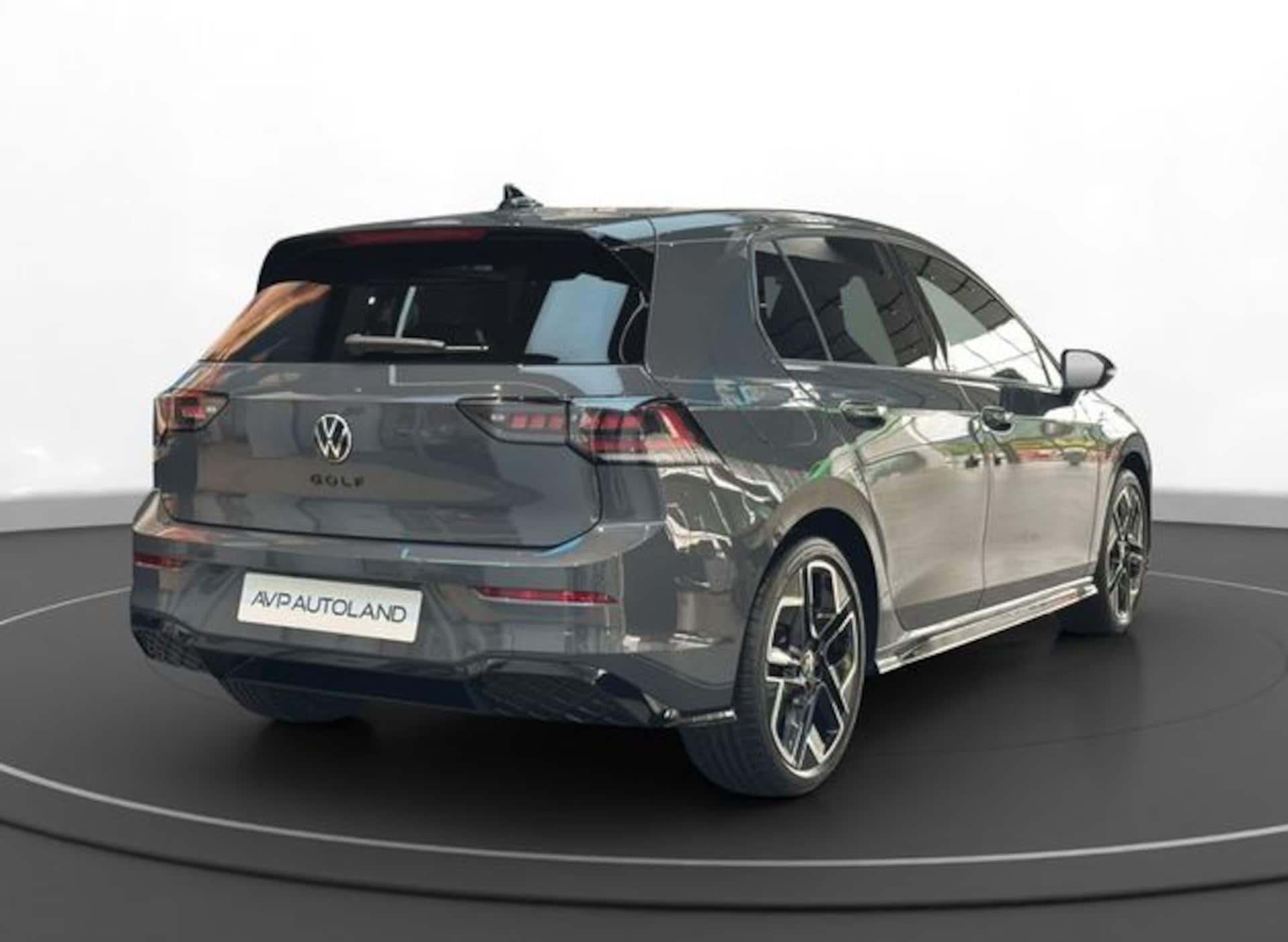 Volkswagen Golf R-Line