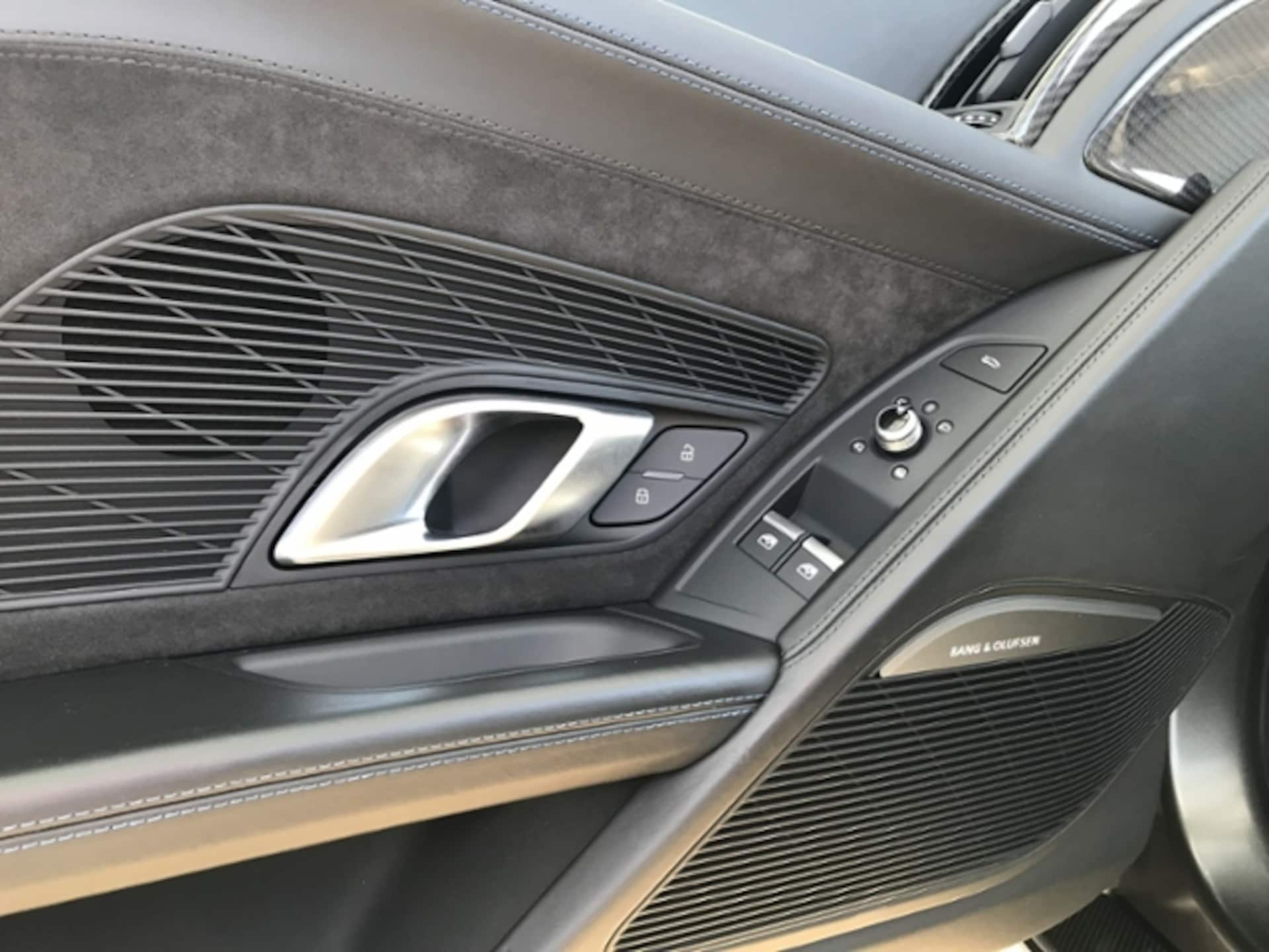 Audi R8 Spyder V10 performance quattro