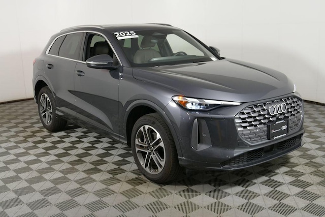 Photo of 2025 Audi Q5