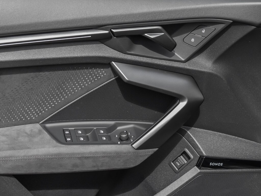 Image about Audi RS 3 Sportback TFSI quattro S tronic