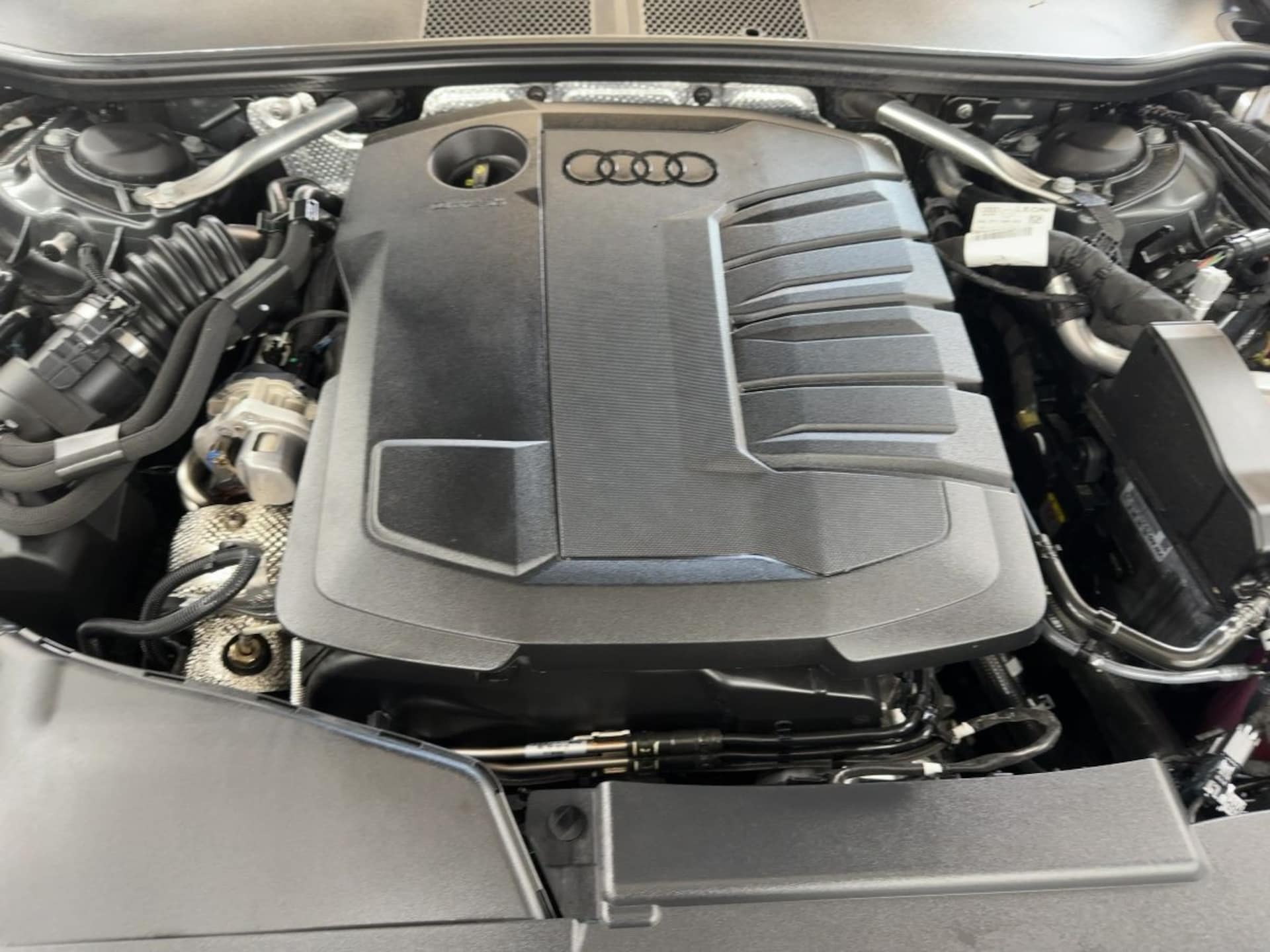 Audi A6 Avant edition one