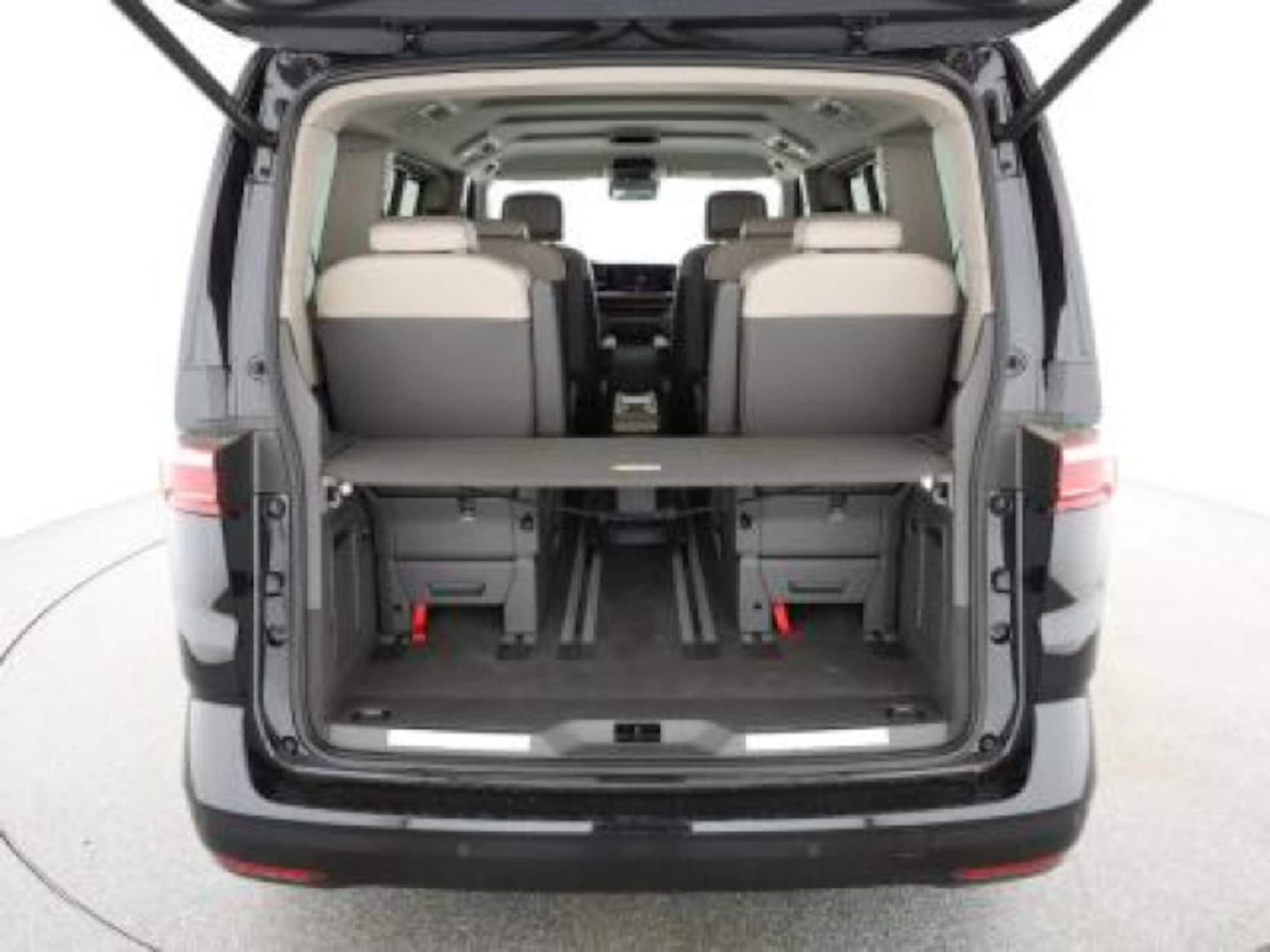 Volkswagen Multivan Style