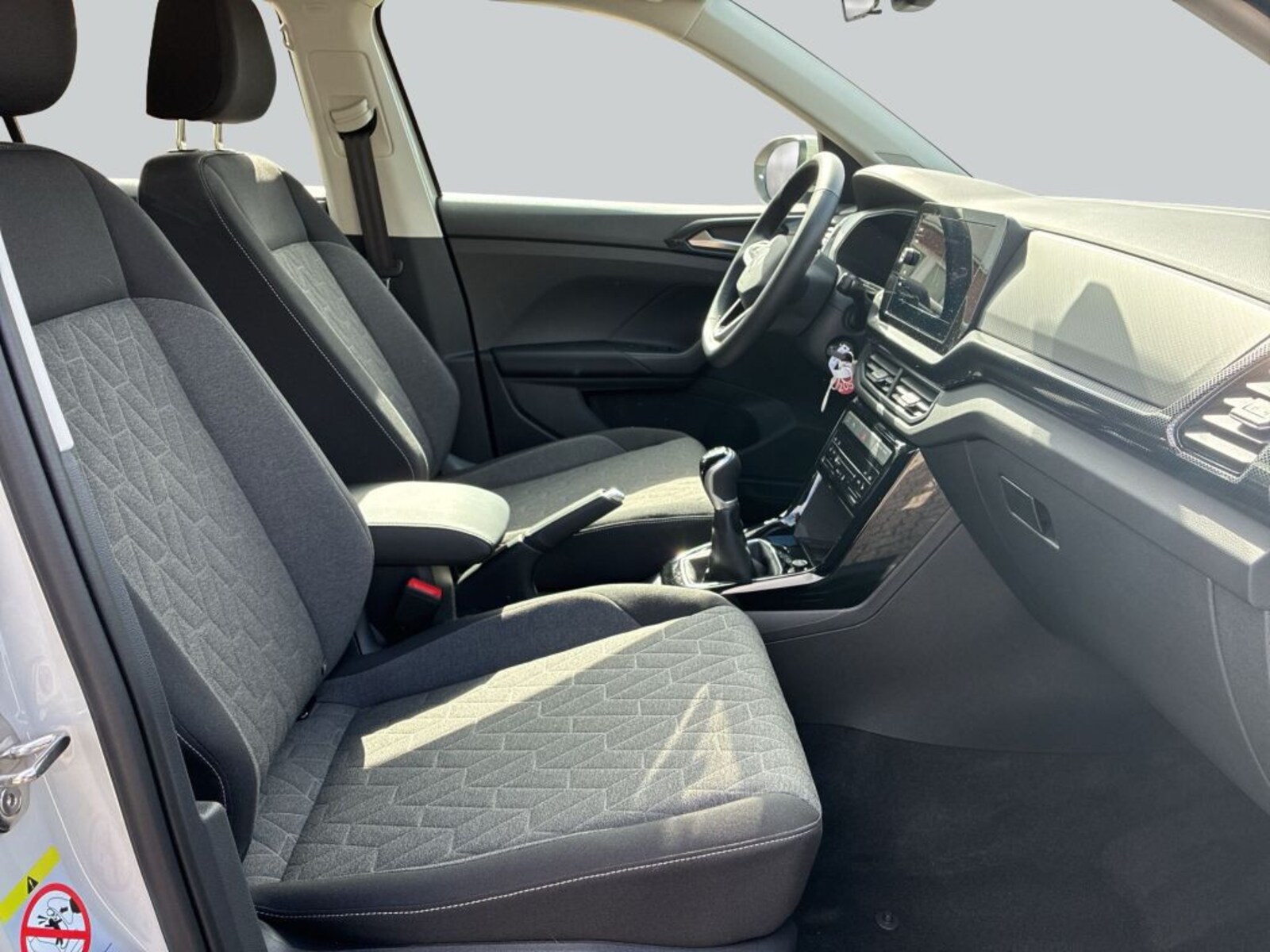 Volkswagen T-Cross – Bild 15