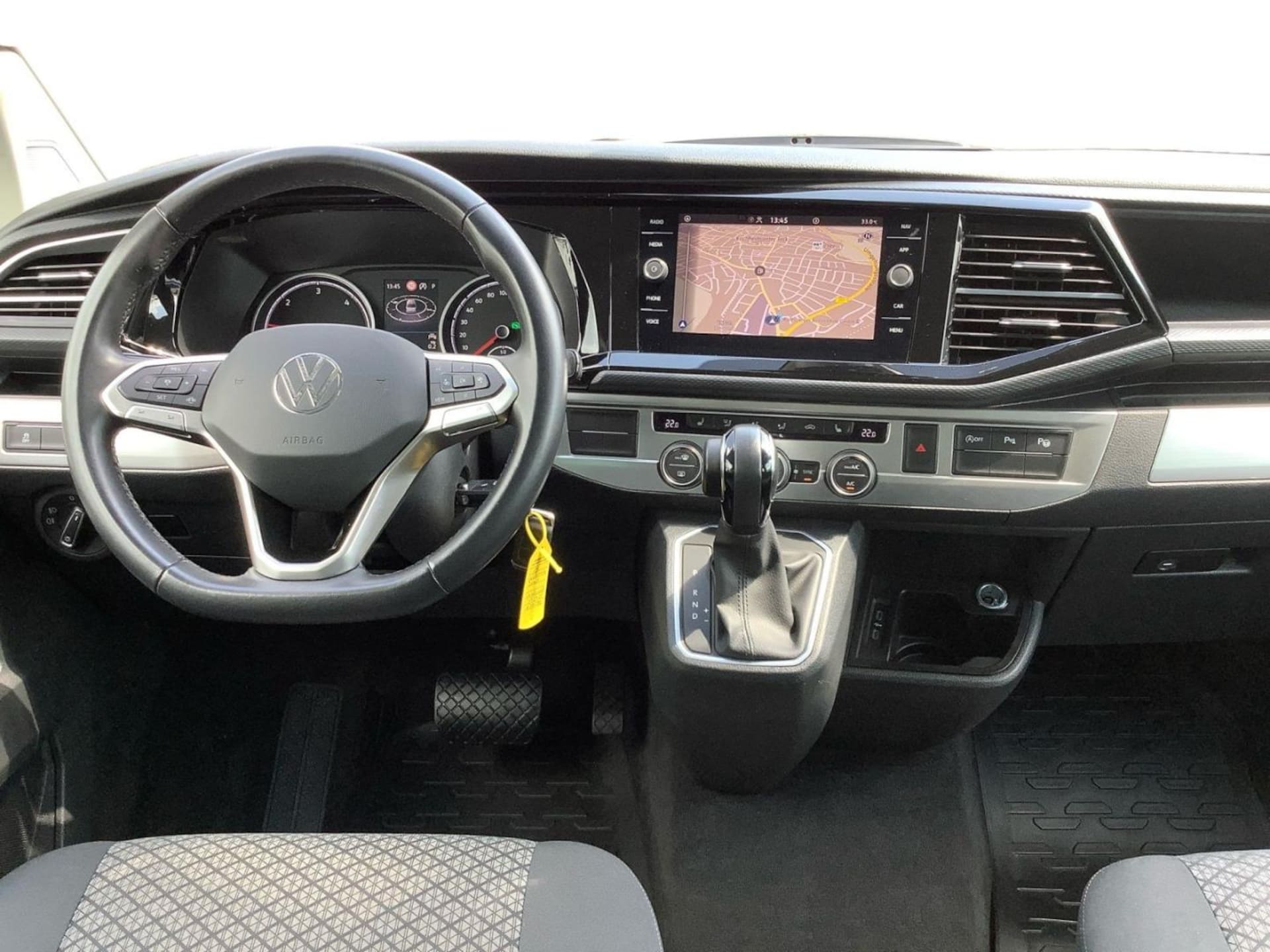Volkswagen T6.1 California Beach