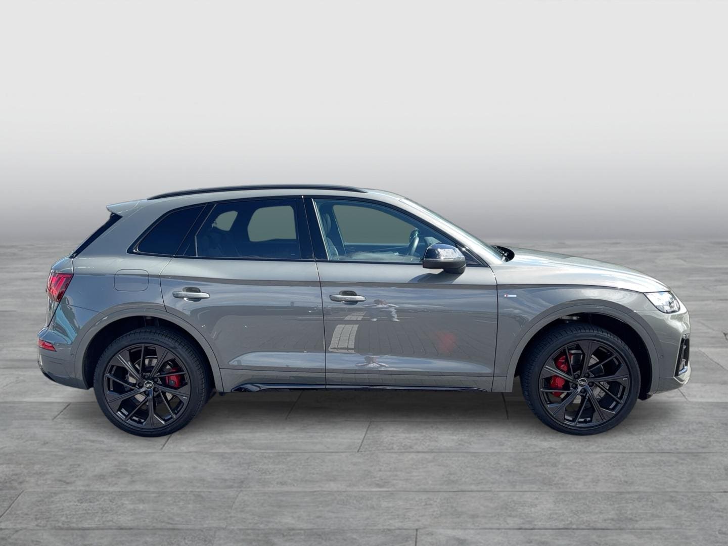 Bild über Audi Q5 40 TDI quattro 150 kW S tronic - für weitere Informationen kontaktieren Sie den Audi Partner