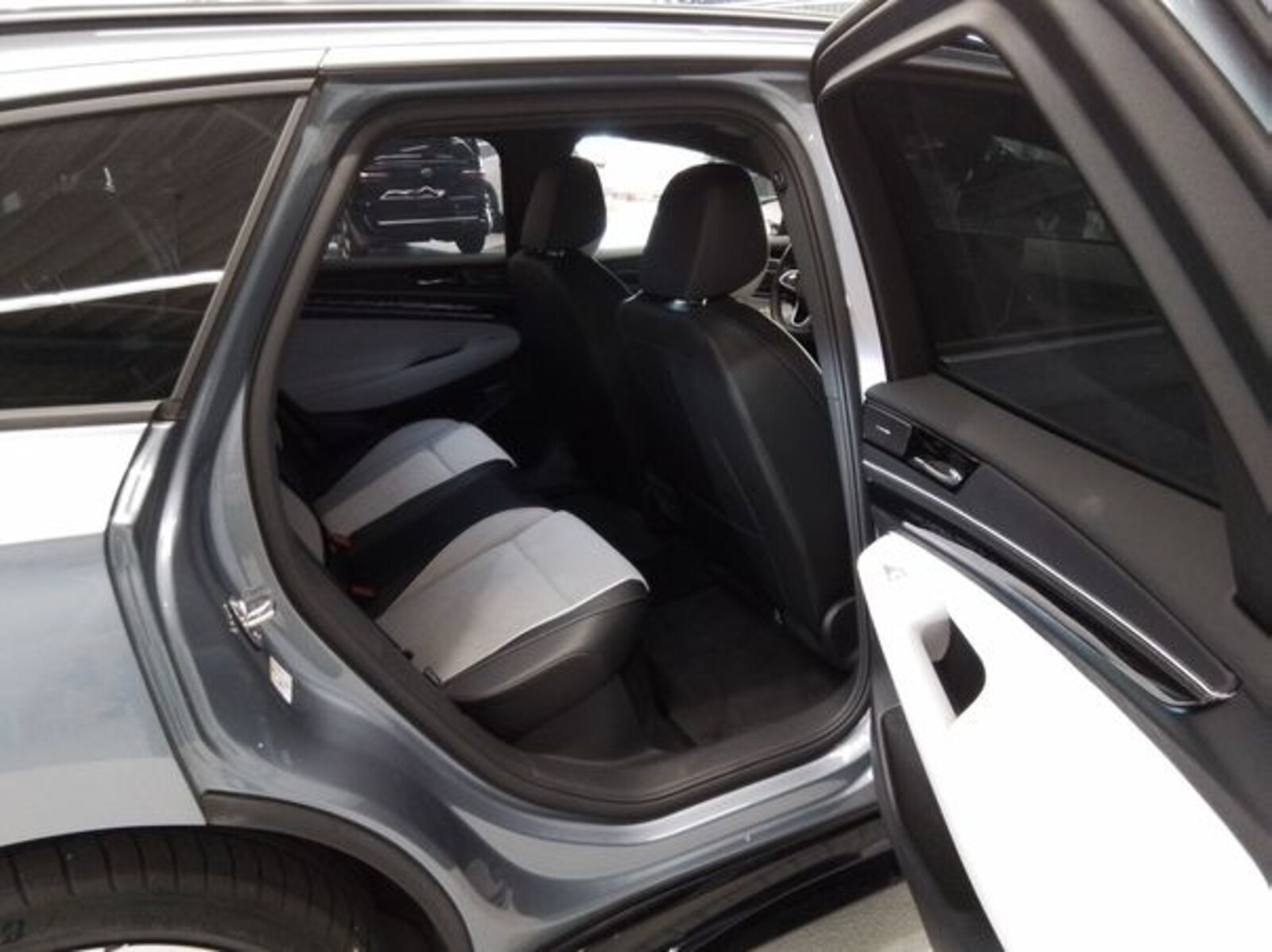 Volkswagen ID.7 Tourer – Bild 8