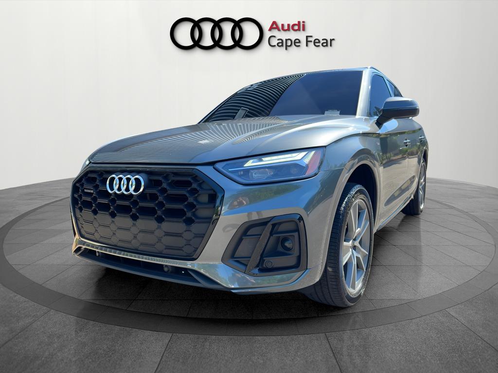 2025 Audi Q5 45 Premium's photo
