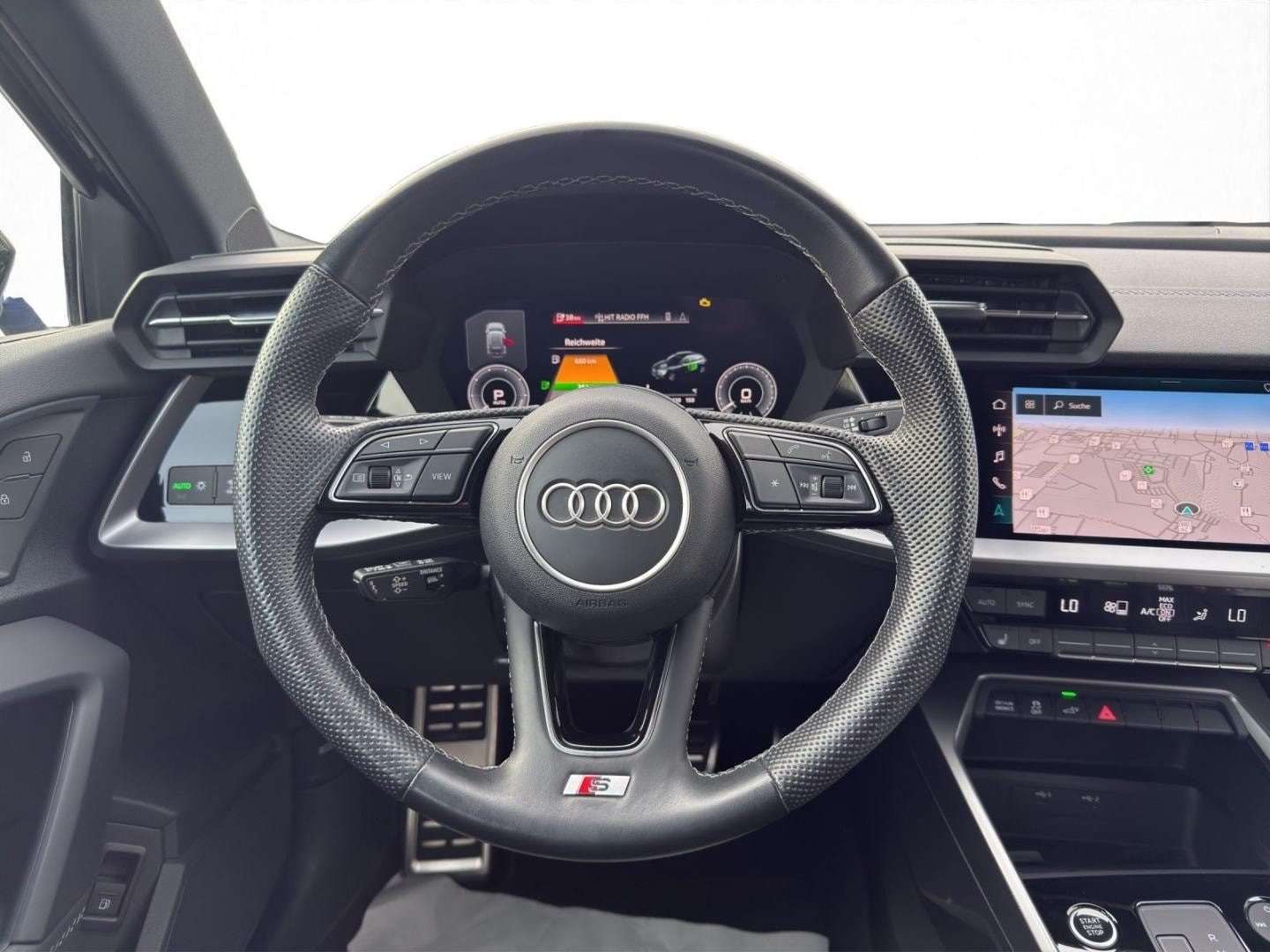 Bild über Audi A3 Sportback TFSI e advanced 40 TFSI e S tronic - für weitere Informationen kontaktieren Sie den Audi Partner