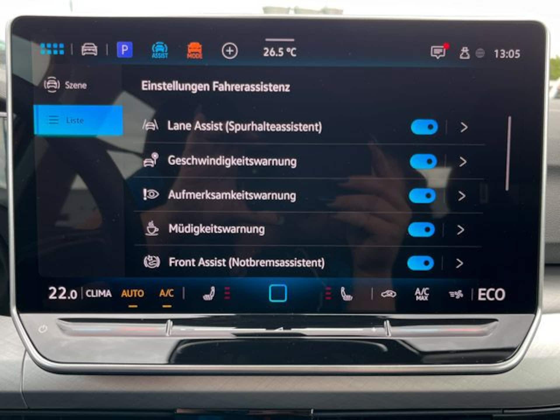 Volkswagen Golf Life