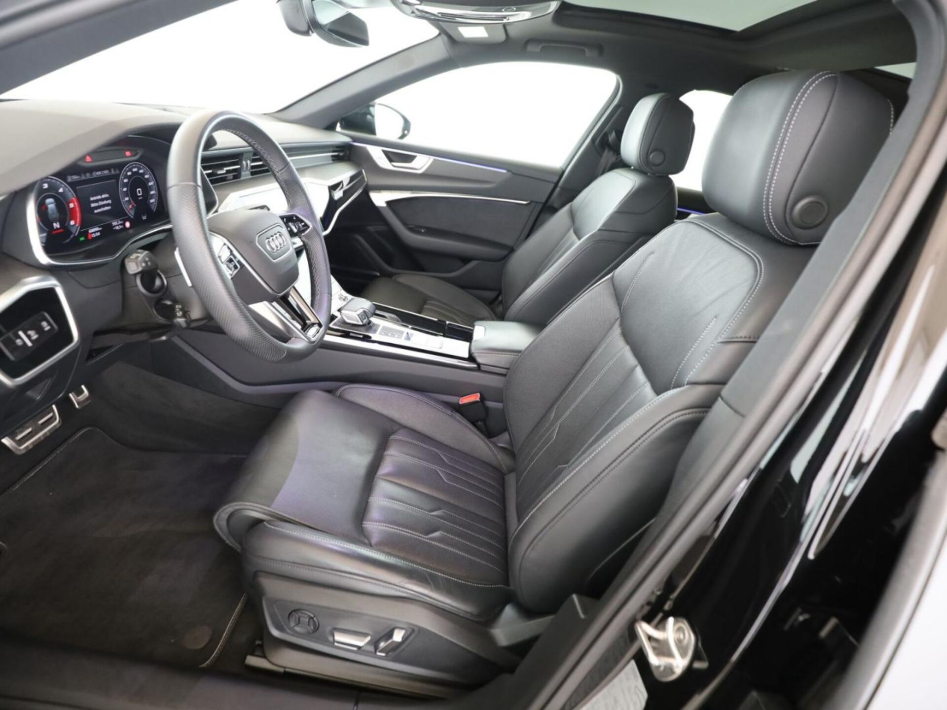 Audi S6 Avant