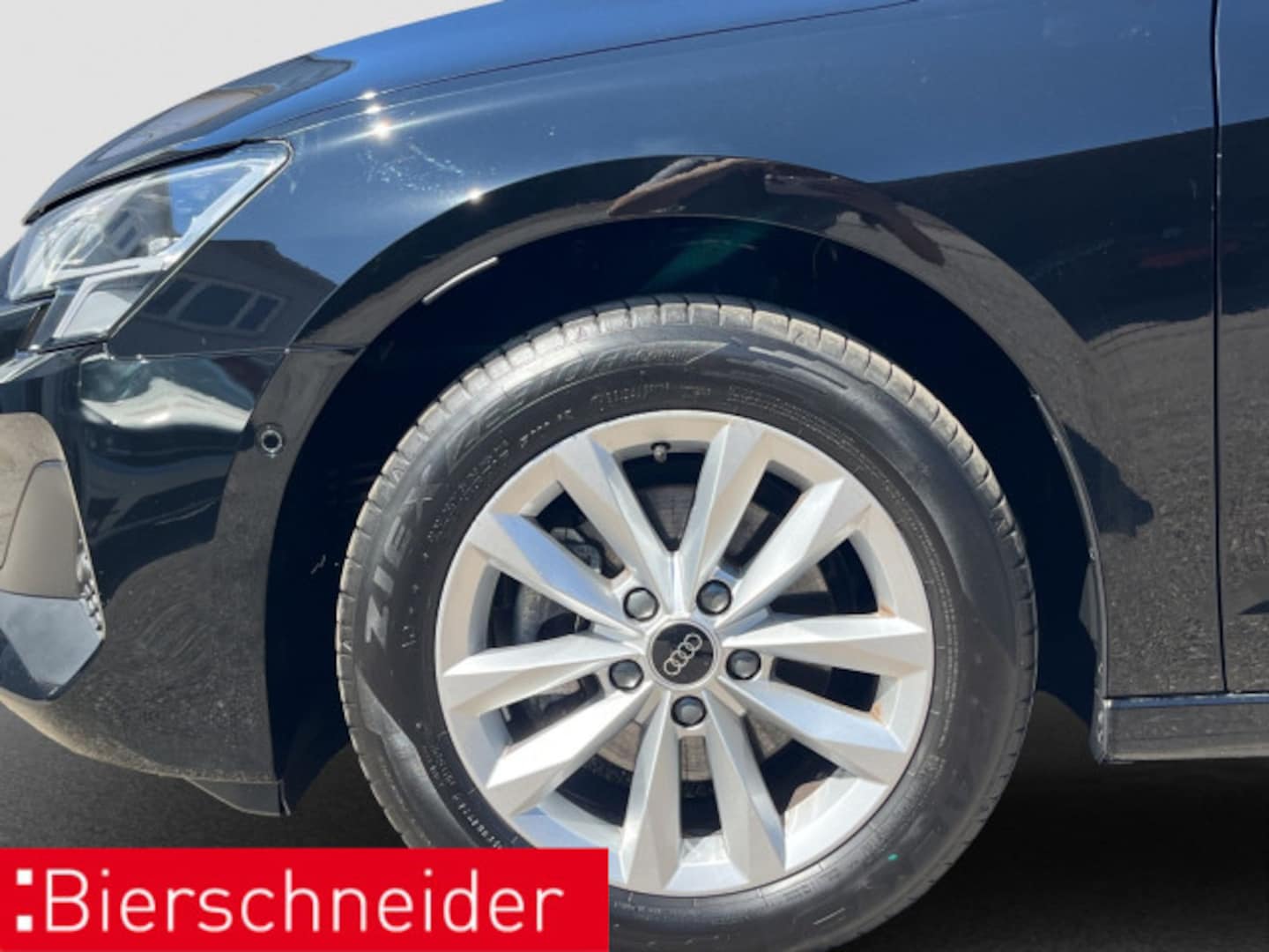 Bild über Audi A3 Sportback 30 TFSI S tronic - für weitere Informationen kontaktieren Sie den Audi Partner