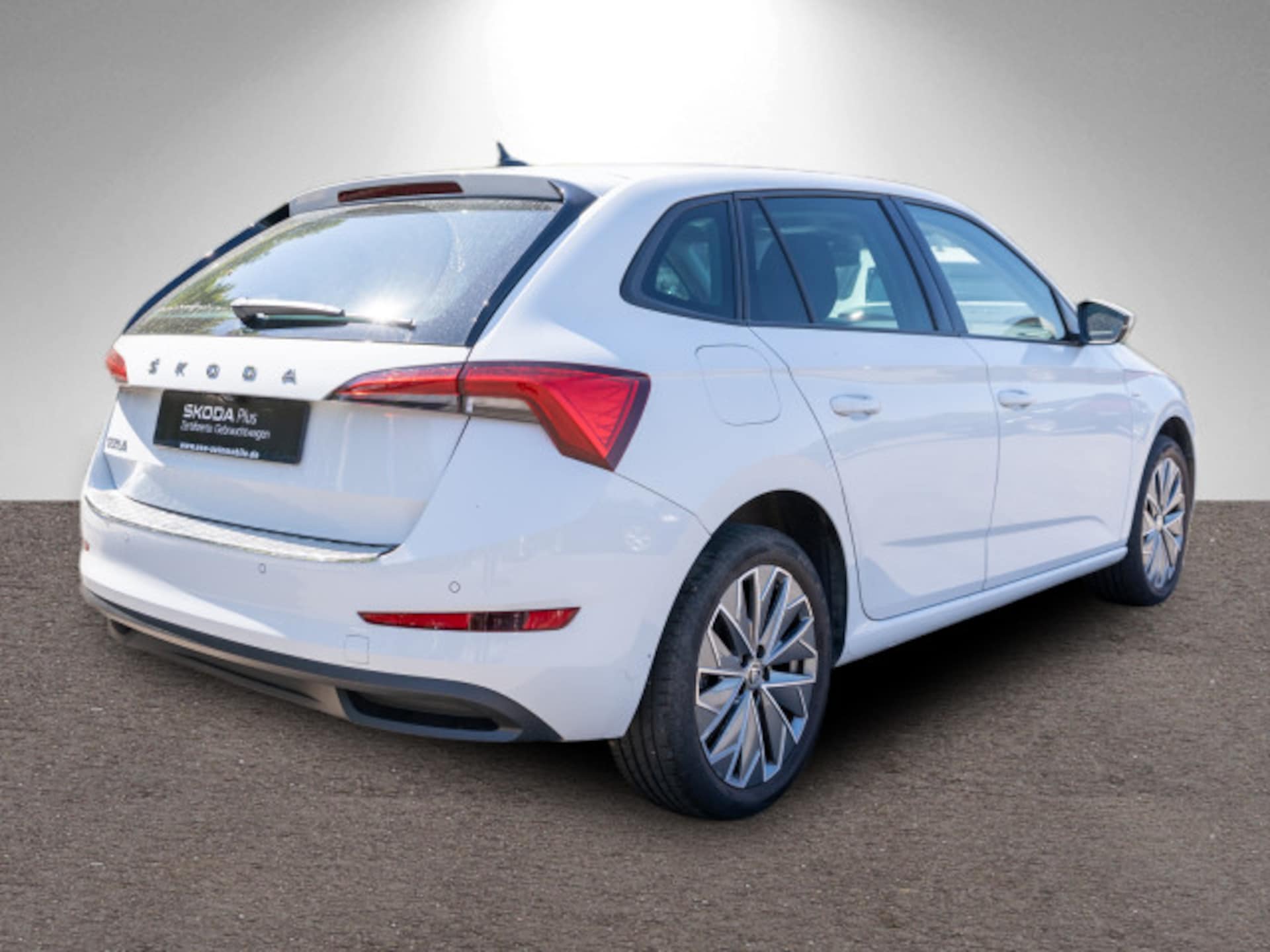 Skoda Scala Tour