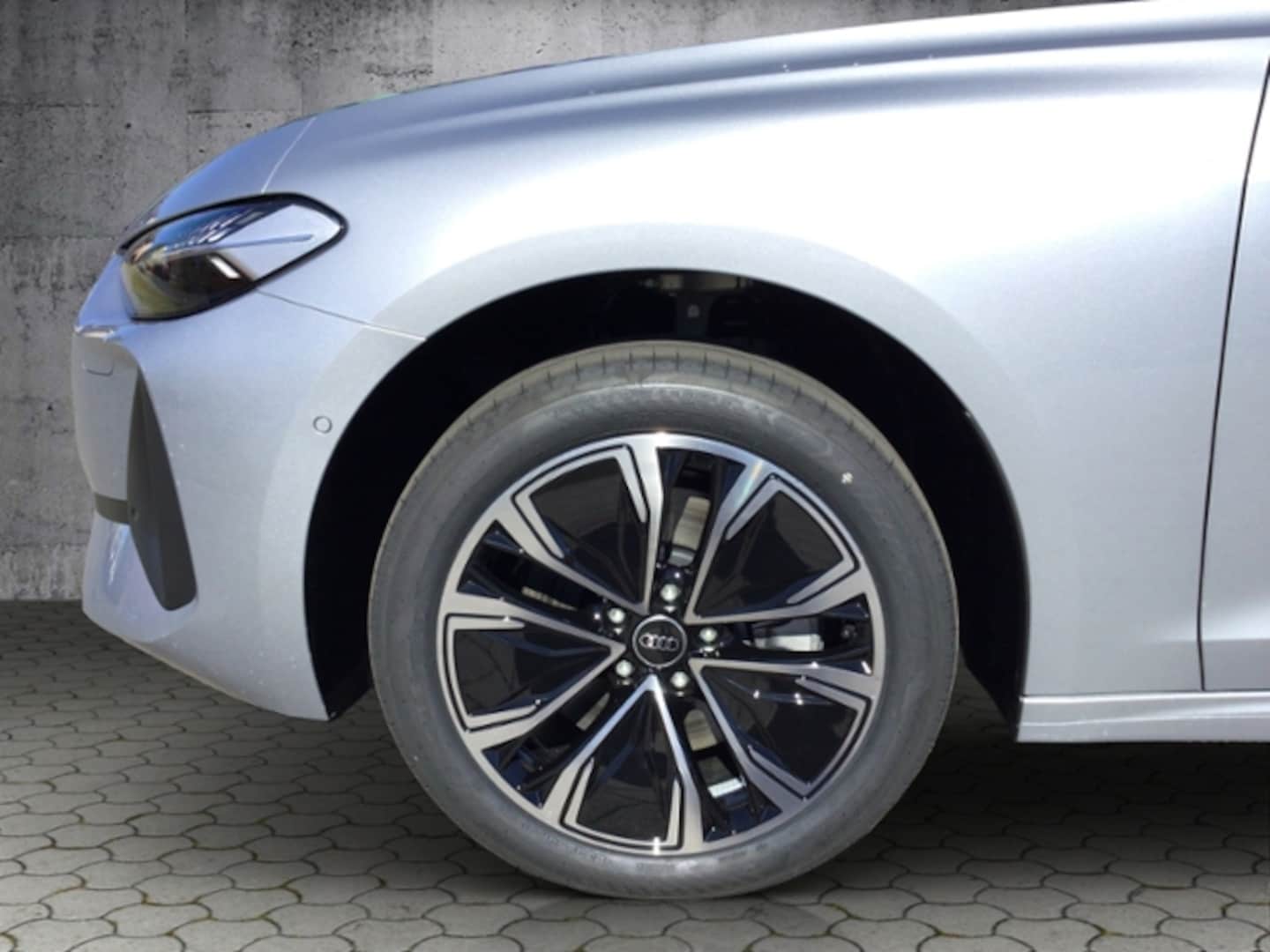 Bild über Audi A5 Avant TDI 150 kW S tronic - für weitere Informationen kontaktieren Sie den Audi Partner