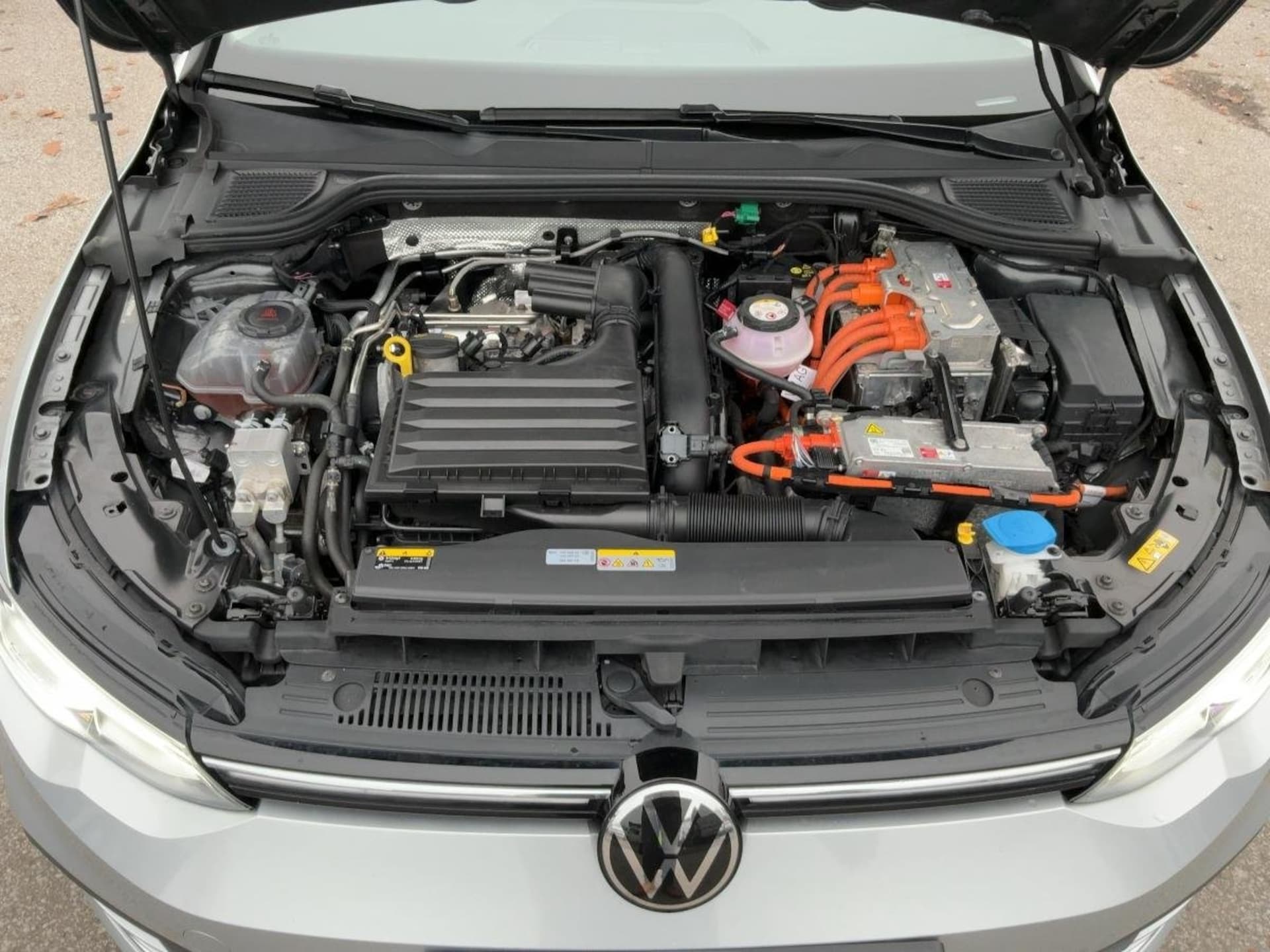 Volkswagen Golf Style