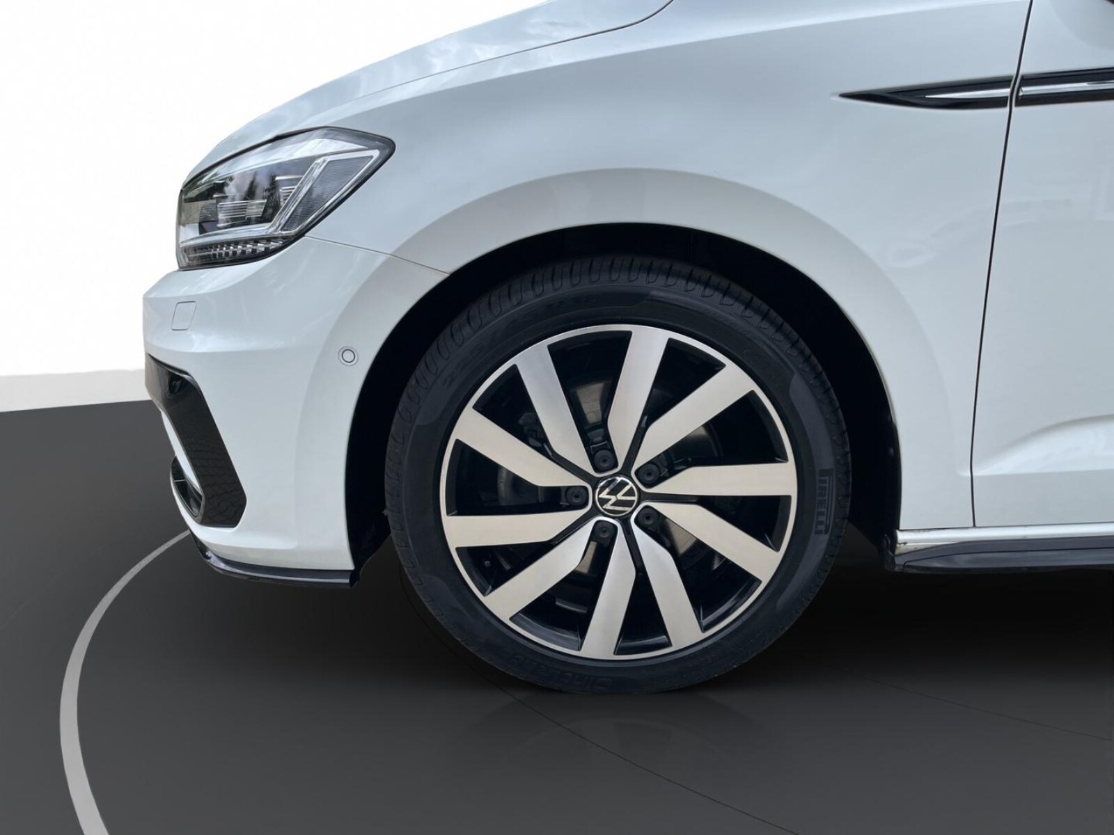 Volkswagen Touran – Bild 7