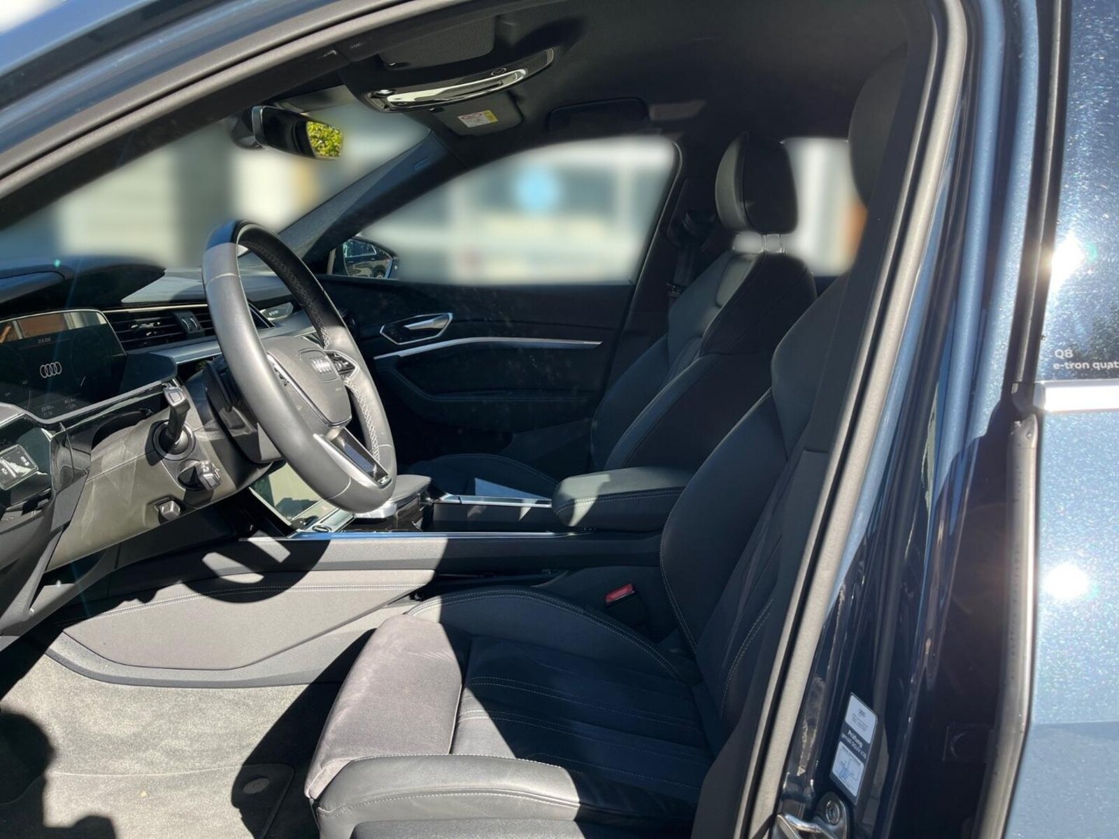 Audi Q8 e-tron – Bild 10